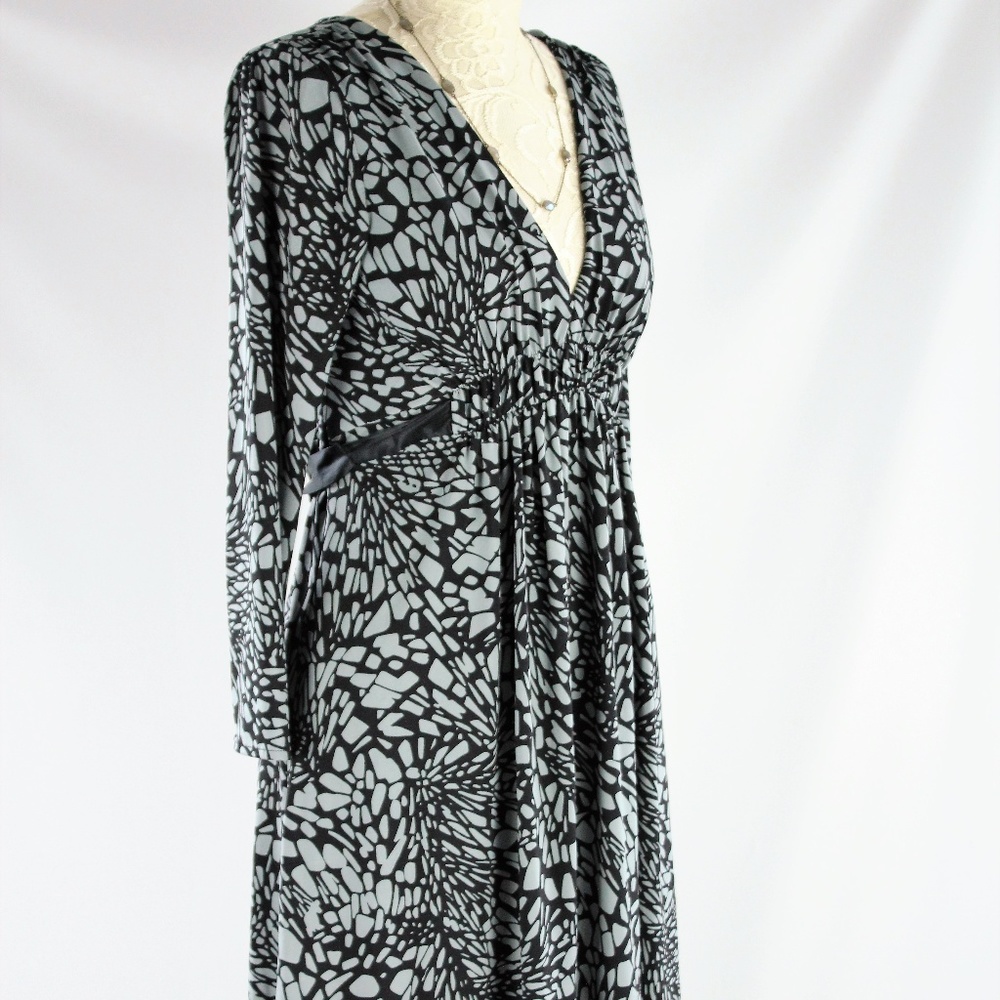 BCBG Maxazria Size S Empire Geometric dress